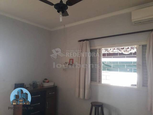 Casa para Venda em São José do Rio Preto - 3