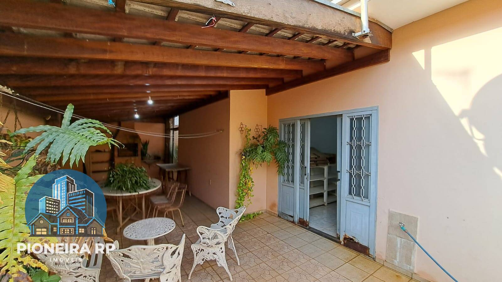 Sala-Conjunto, 260 m² - Foto 1