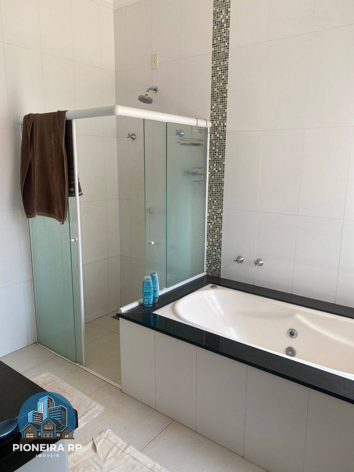 Casa, 3 quartos, 250 m² - Foto 8