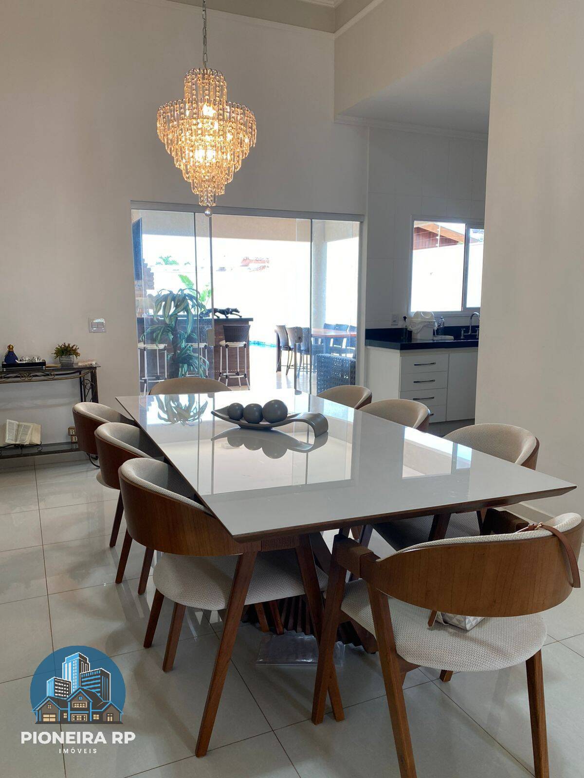 Casa, 3 quartos, 250 m² - Foto 10