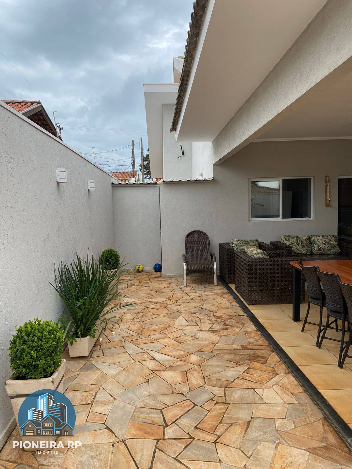 Casa, 3 quartos, 250 m² - Foto 14