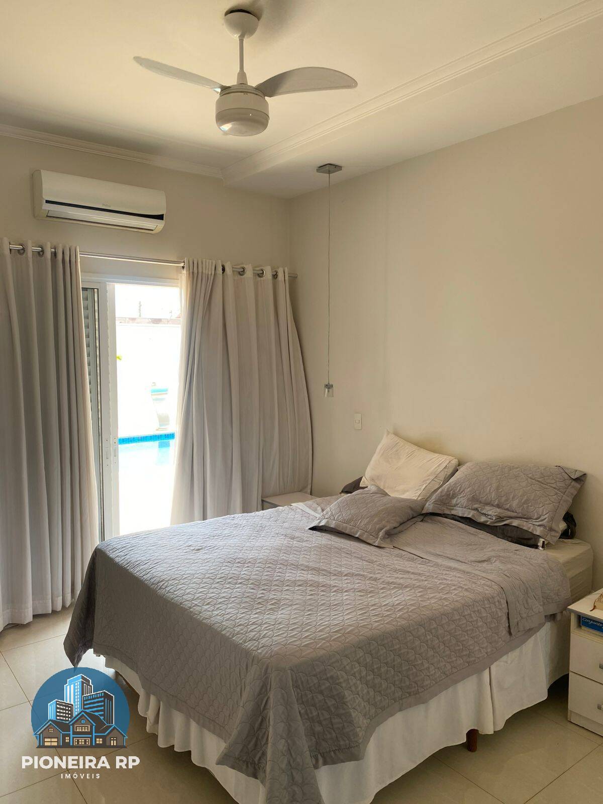 Casa, 3 quartos, 250 m² - Foto 19