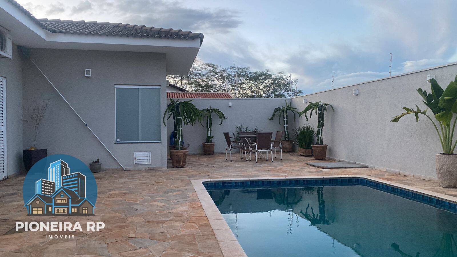 Casa, 3 quartos, 250 m² - Foto 20