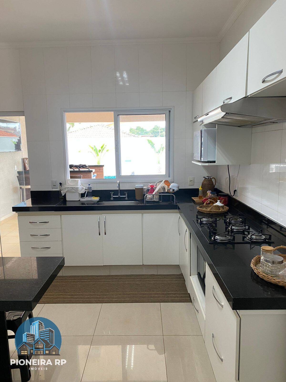 Casa, 3 quartos, 250 m² - Foto 22