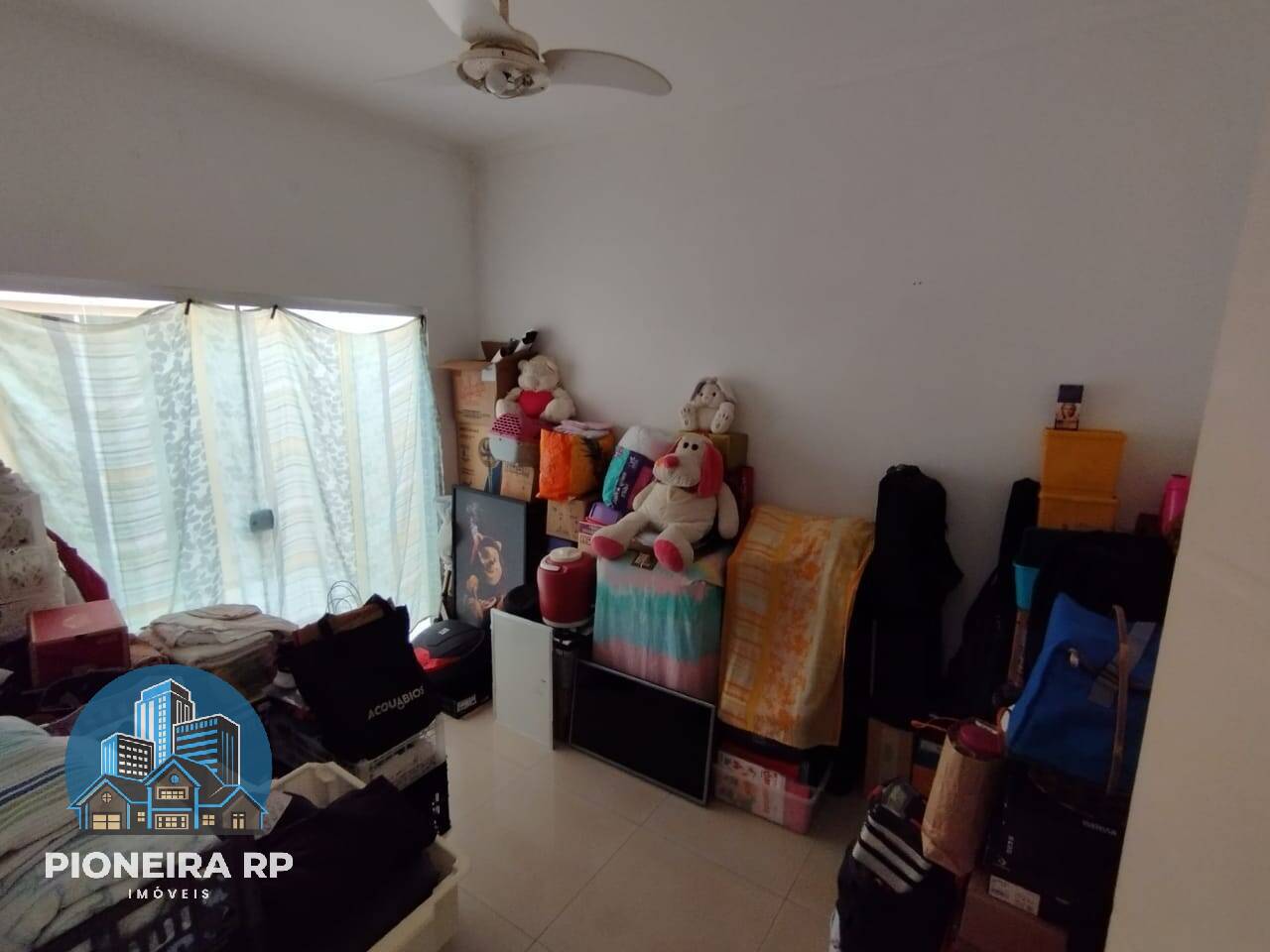 Casa, 4 quartos, 240 m² - Foto 4