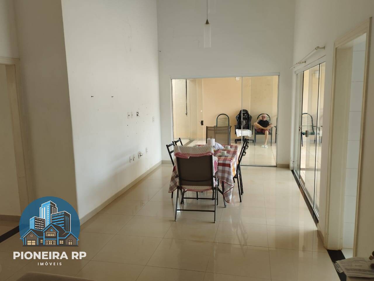 Casa, 4 quartos, 240 m² - Foto 7