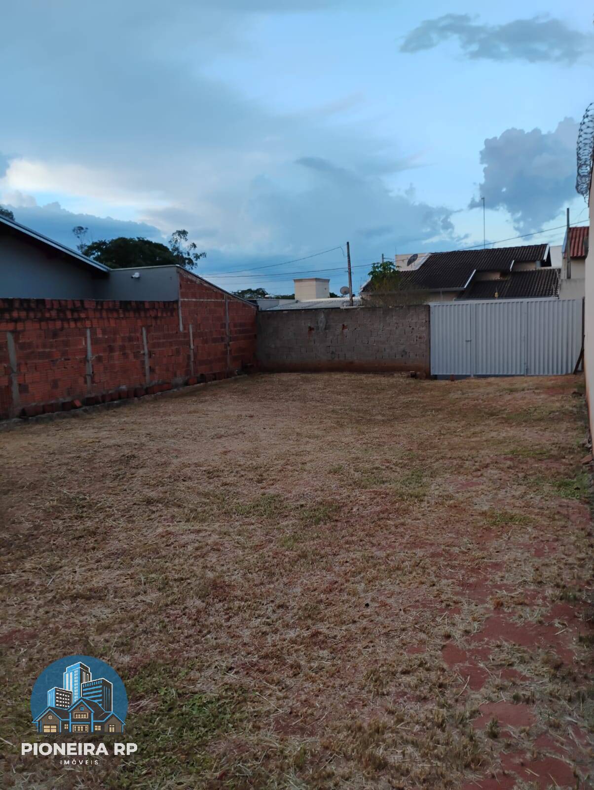 Terreno, 200 m² - Foto 1